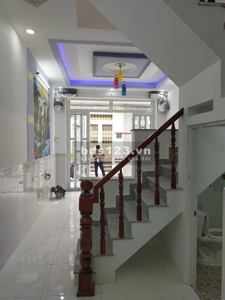 Nhà phố giá rẻ liên hệ tư vấn chi tiết 0964381052, giá tốt đầu tư, nhà mới xây xong