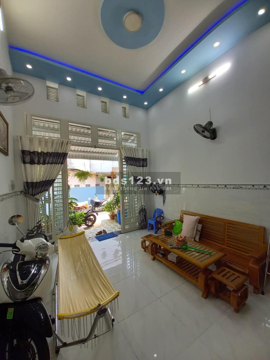 Bán nhà nguyên căn hẻm ô tô đỗ trước nhà diện tích 48m2 (4x12m) Thành Mỹ, giá nhỉnh 5 tỷ