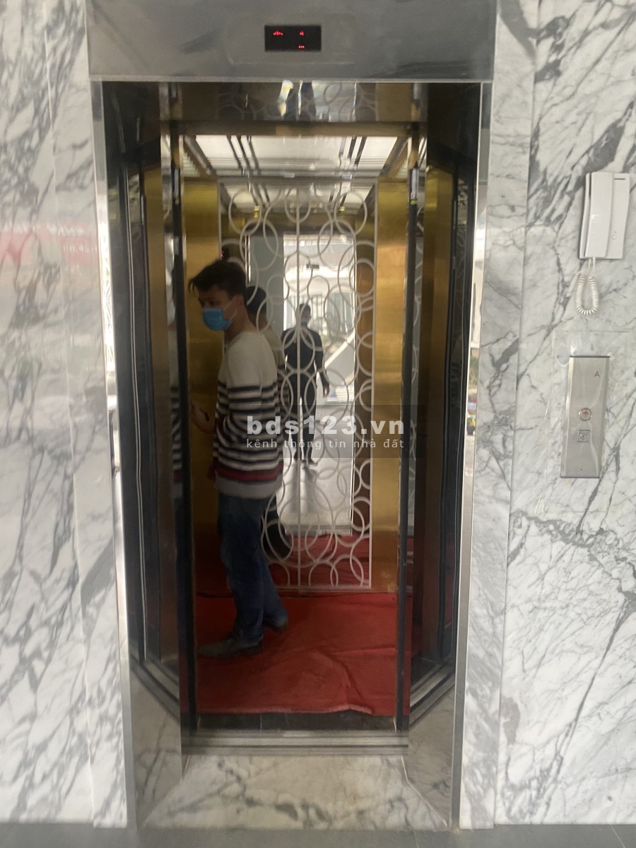 Cho thuê nhà 6 tầng đã hoàn thiện trung tâm TP Thanh Hoá liên hệ 0916981524