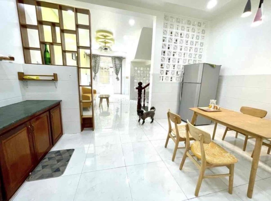 Nhà mới hẻm xe hơi, Tuy Lý Vương, 4 tầng diện tích sử dụng 4x14, giá bán nhỉnh 3 tỷ