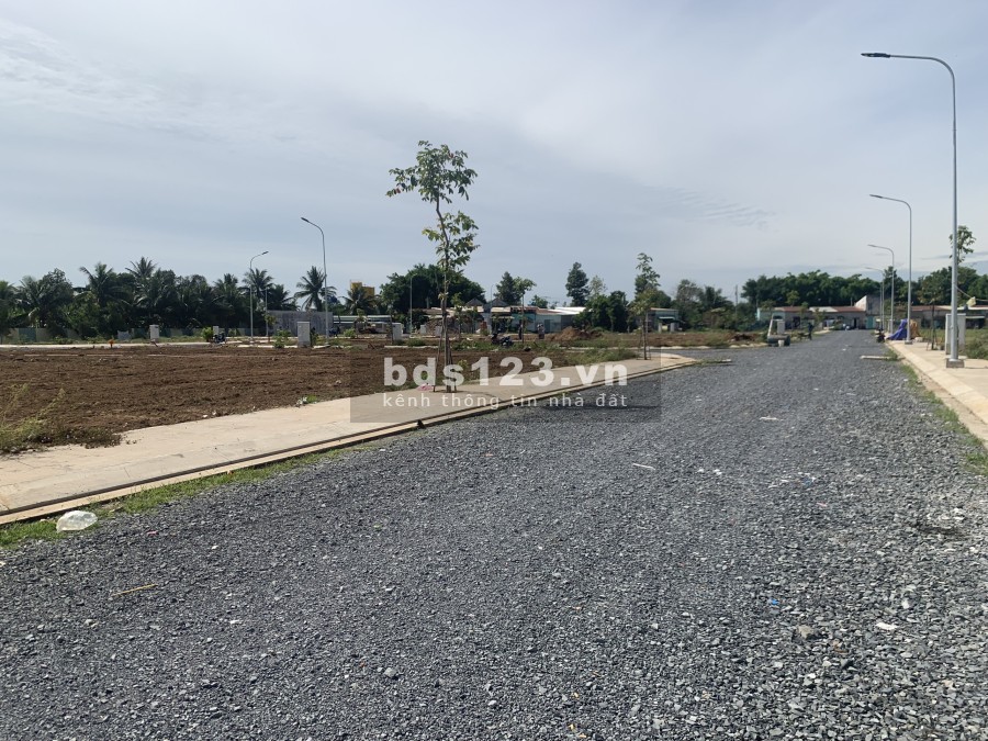 Đất nền Đức Hoà, mặt tiền DT 830 đường Vành Đai 4, liền kề QL N2 góp 18 tháng 0% lãi suất
