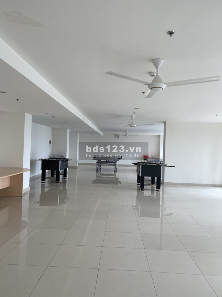 Cần bán căn 2 pn đầy đủ nội thất ban công dài hàng hiếm chung cư The Sun giá chi 4.33 tỷ