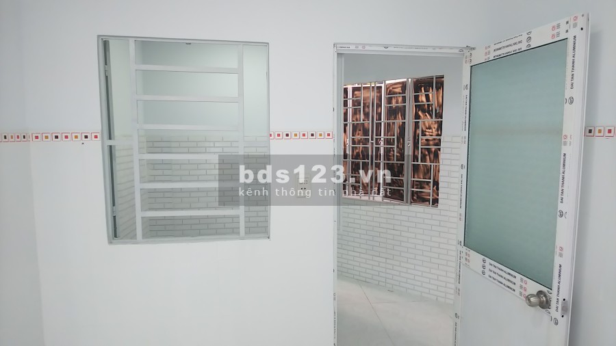 Bán nhà có sổ hồng hẻm 154 Âu Dương Lân P3, Quận 8 nhà mới vào ở ngay giá tốt
