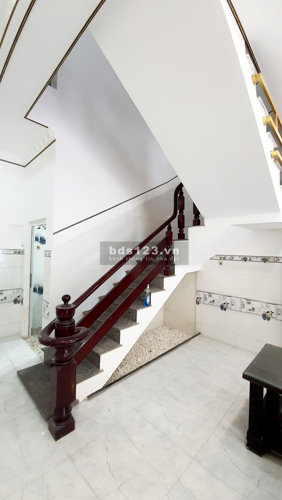 Bán nhà mới, hẻm xe hơi, gần trục đường Phú Thuận, Quận 7 giá bán nhanh 5.98 tỷ