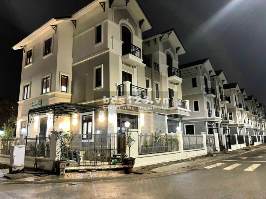 Shophouse, BT vùng ven giá Đầu tư pháp lý đủ, giá tốt đầu tư, liên hệ 0988799221