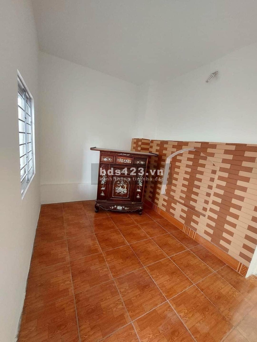 Bán nhà Khương Đình đẹp vào ở luôn gần ô tô diện tích 50m2 4 tầng giá chỉ 4.65 tỷ