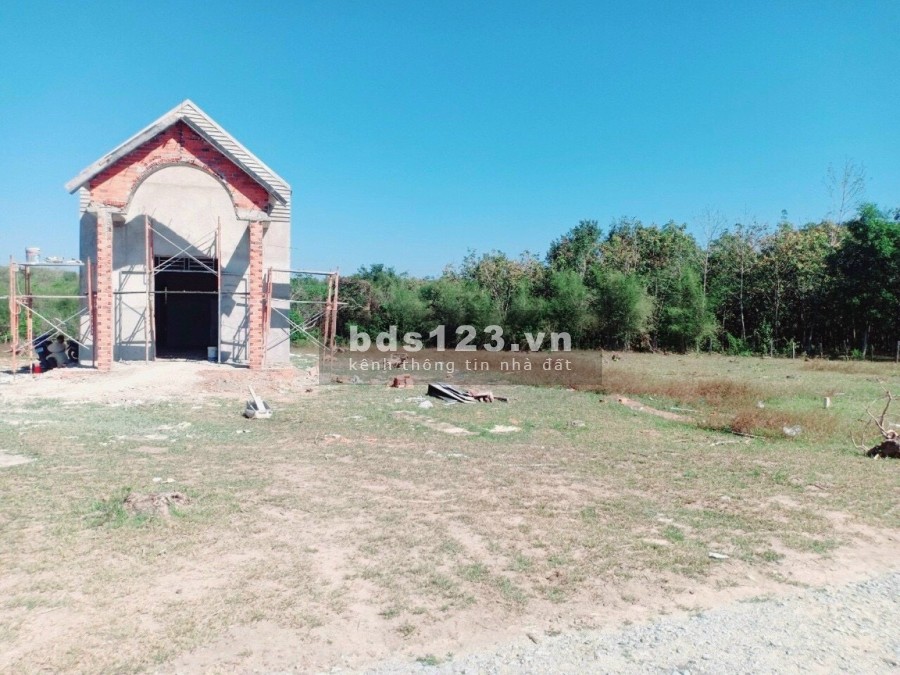 Đất nền Quang Minh Chơn Thành Bình Phước giá bán 400 triệu, liên hệ 0989243760