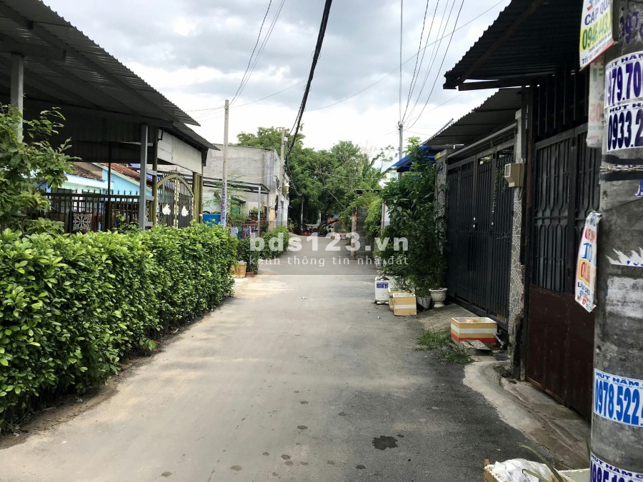 Bán nhà hẻm 1 xẹt Trần Thị Bốc, Xã Thới Tam Thôn, Hóc Môn, Tp HCM giá bán 6.15 tỷ
