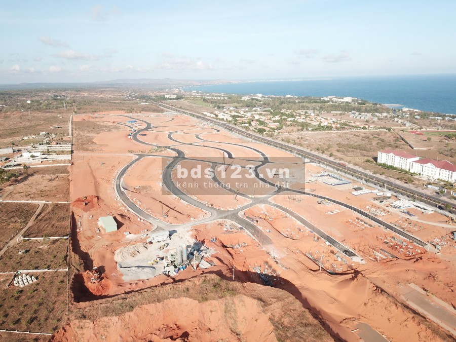 Bán 6 lô đất biển cuối cùng, Summerland Mũi Né. Vị trí đẹp trên đỉnh đồi, view biển. Giá cực tốt.
