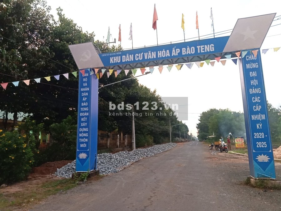 Đất nền Quang Minh Chơn Thành Bình Phước giá bán 400 triệu, liên hệ 0989243760