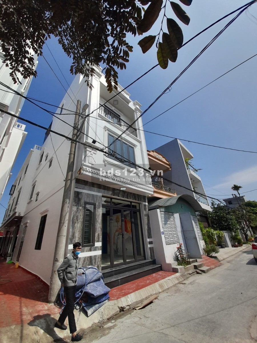 Bán nhà 8 căn Nam Phong, Hải An vị trí đắc địa, giá tốt liên hệ xem nhà 0569425008