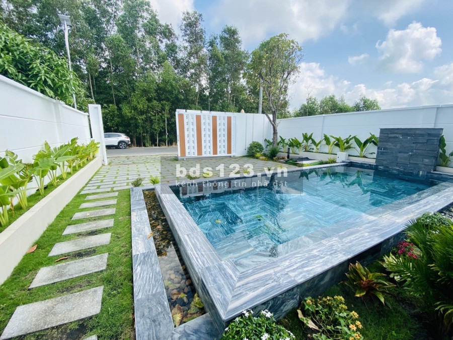 Nhà vườn TẶNG hồ bơi, hồ cá Koi, còn duy nhất 1 căn, ngân hàng hỗ trợ vay 50% lãi thấp