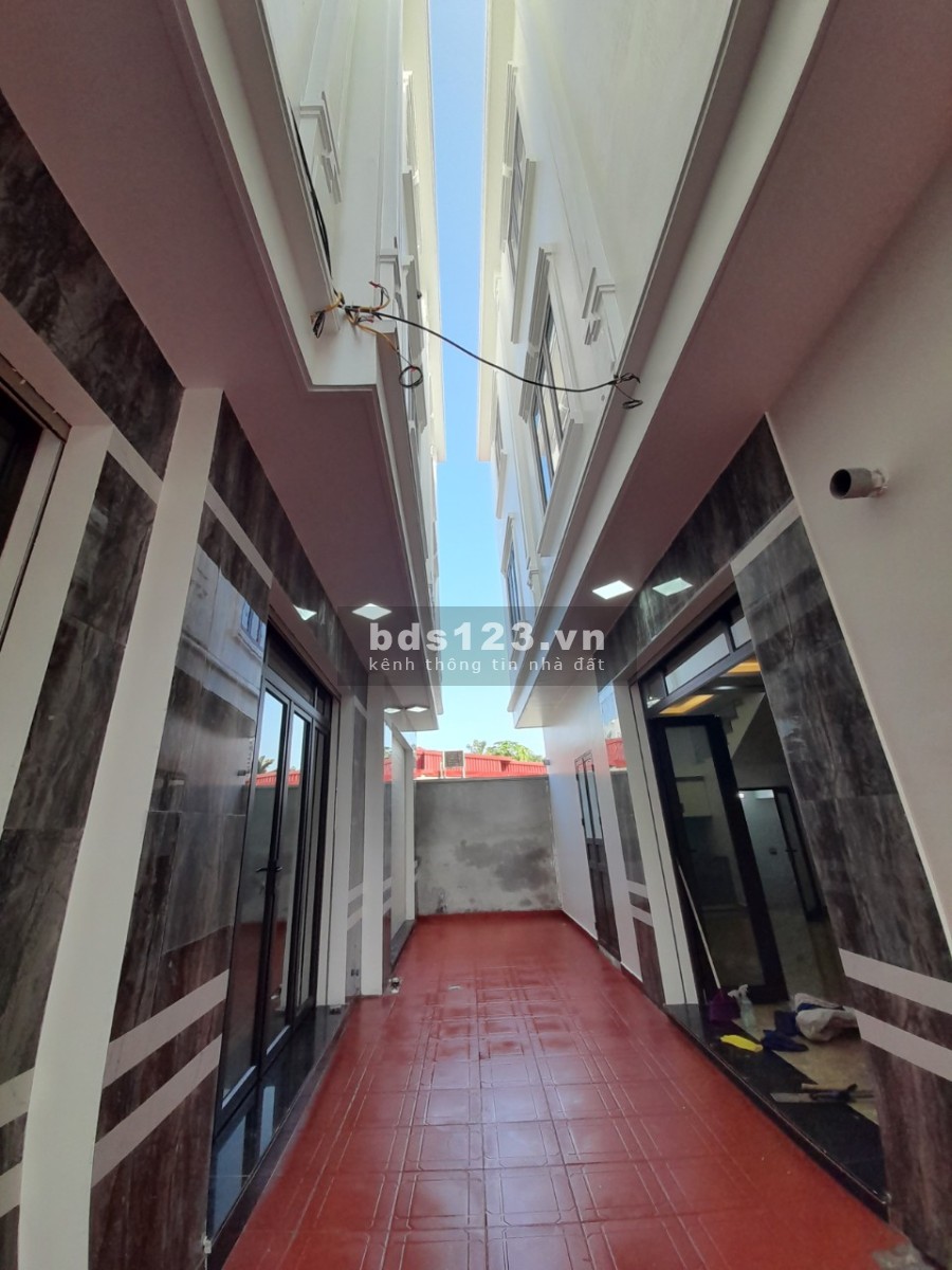 Bán nhà 8 căn Nam Phong, Hải An vị trí đắc địa, giá tốt liên hệ xem nhà 0569425008