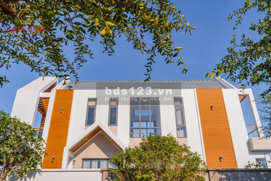 Nhà vườn TẶNG hồ bơi, hồ cá Koi, còn duy nhất 1 căn, ngân hàng hỗ trợ vay 50% lãi thấp