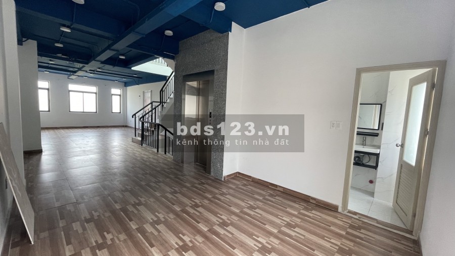 Lakeview City cho thuê SHOPHOUSE làm văn phòng tiện ích đủ, giá hỗ trợ mùa dịch
