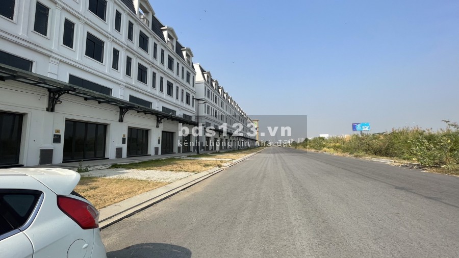 Lakeview City cho thuê SHOPHOUSE làm văn phòng tiện ích đủ, giá hỗ trợ mùa dịch