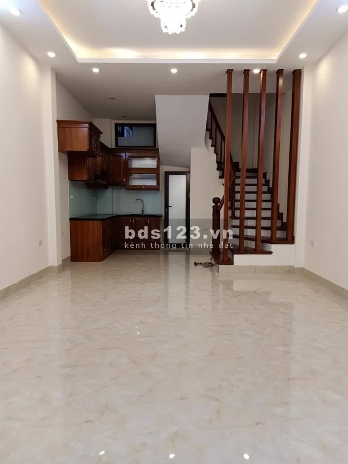 Bán nhà nguyên căn Cổ Nhuế, lô góc ngõ thông ô tô diện tích 30m2, giá bán 2.9 tỷ