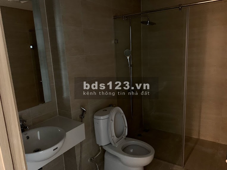Bán căn hộ tại Green Bay Garden 1 khách, 1 ngủ lớn, dtsd 50m2 (thiết kế đc 2 ngủ 1 vệ sinh)