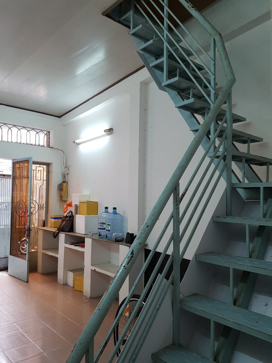 Bình Thạnh, sát Quận 1, nhà diện tích sử dụng 40m2, giá bán chỉ 3 tỷ 700 sổ sẵn chính chủ