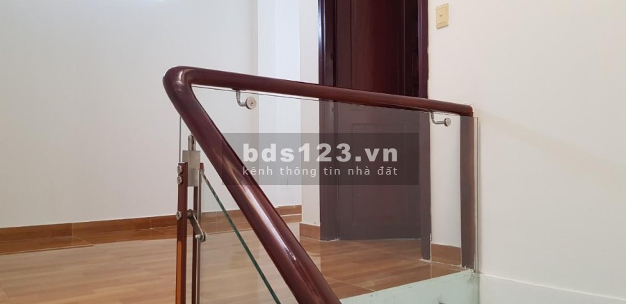 Bán nhà hẻm Nơ Trang Long, p 13, Quận Bình Thạnh, dtsd 64.2m2, giá 6.8 tỷ thương lượng