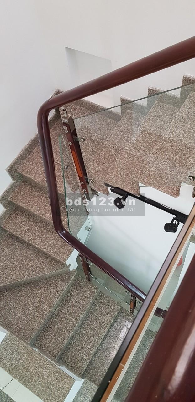 Bán nhà hẻm Nơ Trang Long, p 13, Quận Bình Thạnh, dtsd 64.2m2, giá 6.8 tỷ thương lượng