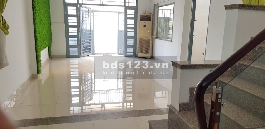 Bán nhà hẻm Nơ Trang Long, p 13, Quận Bình Thạnh, dtsd 64.2m2, giá 6.8 tỷ thương lượng