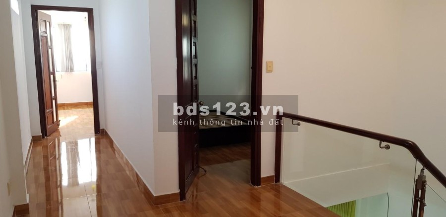 Bán nhà hẻm Nơ Trang Long, p 13, Quận Bình Thạnh, dtsd 64.2m2, giá 6.8 tỷ thương lượng