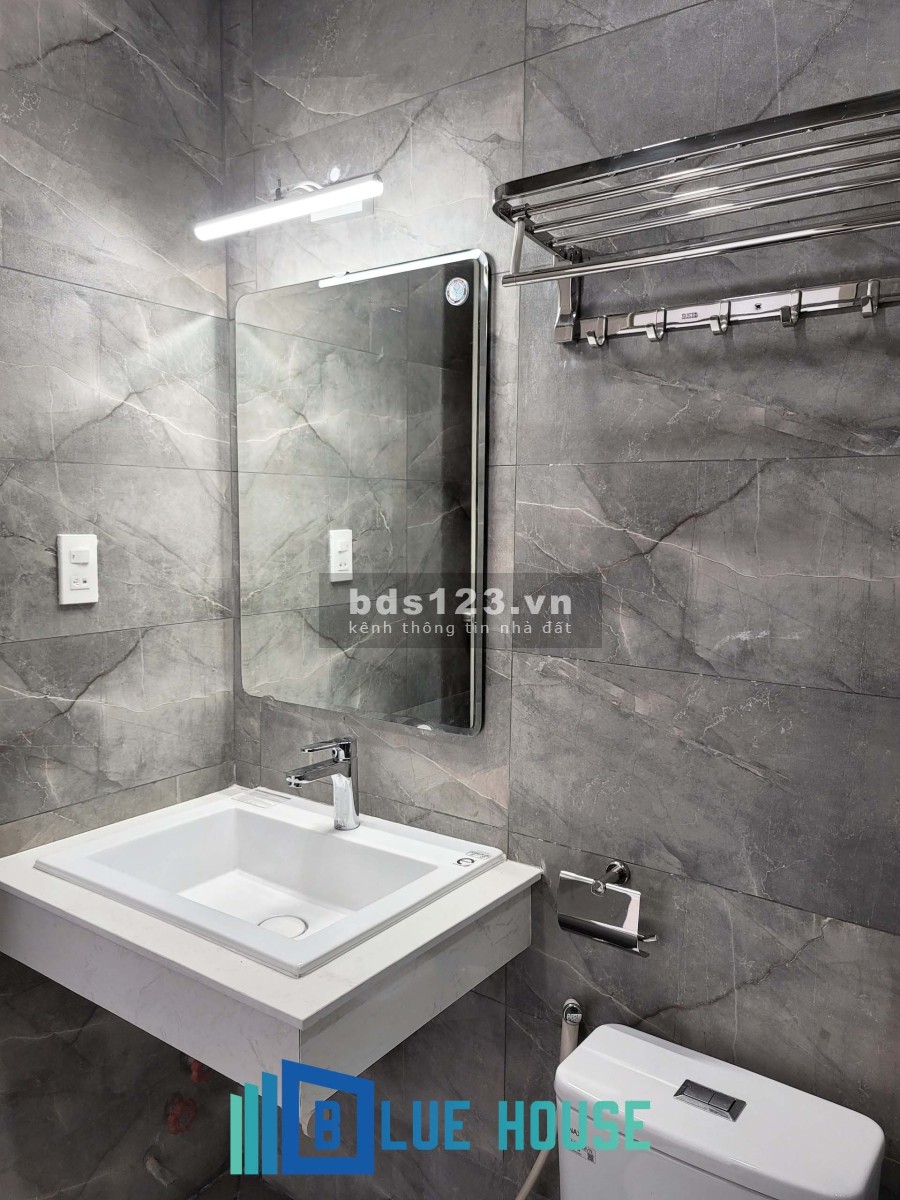 Căn hộ cao cấp Tân Bình giá tốt mới 100% cửa sổ thoáng mát sạch sẽ gần khu dân cư