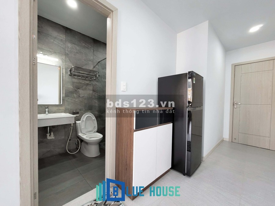 Căn hộ cao cấp Tân Bình giá tốt mới 100% cửa sổ thoáng mát sạch sẽ gần khu dân cư