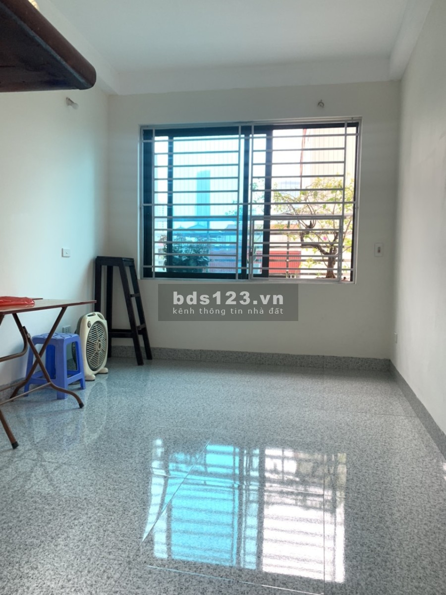 Nhà Đẹp Phố Yên Hoà, Cầu Giấy, ô tô cách nhà 30m diện tích sử dụng 38m2, 5 tầng giá 4.25 Tỷ