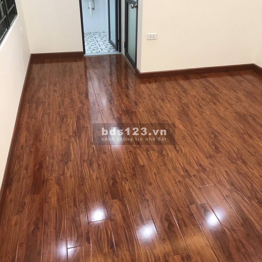 Nhà Đẹp Hoàng Hoa Thám, Quận Ba Đình diện tích sử dụng 35M 5 tầng giá bán 3.8 tỷ