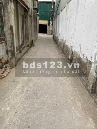 Bán đất tặng nhà cấp 4 Vĩnh Ninh Vĩnh Quỳnh Thanh Trì Hà Nội giá bán 2.1 tỷ, thương lượng