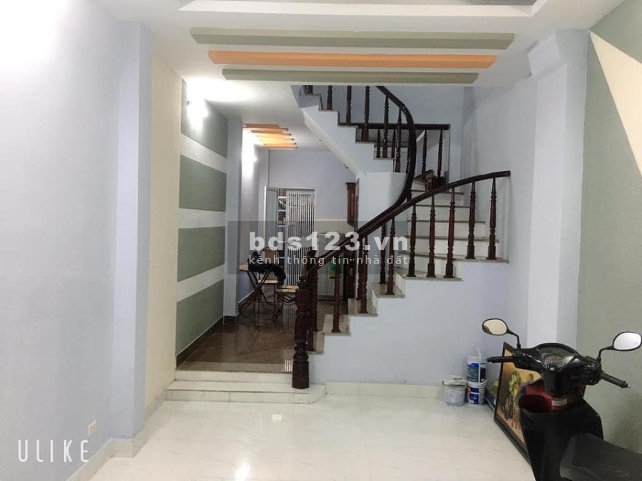 Bán nhà Trương Định diện tích sử dụng 41m2 4 tầng giá 3.5 Tỷ sổ đỏ chính chủ, ngõ đẹp