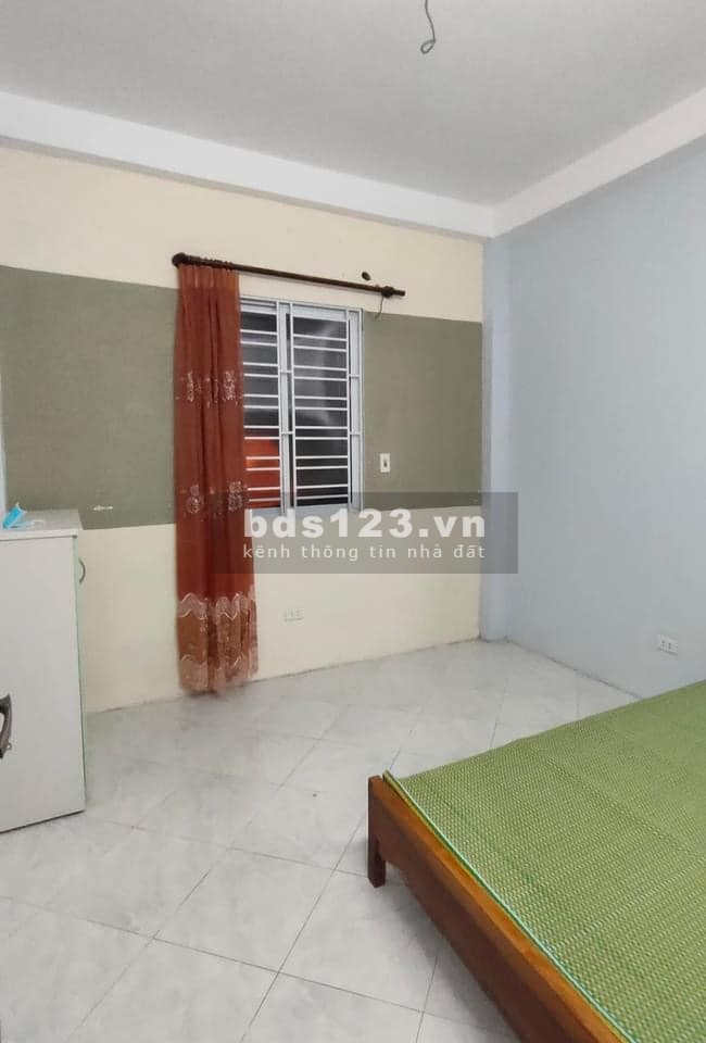 Bán nhà Trương Định diện tích sử dụng 41m2 4 tầng giá 3.5 Tỷ sổ đỏ chính chủ, ngõ đẹp