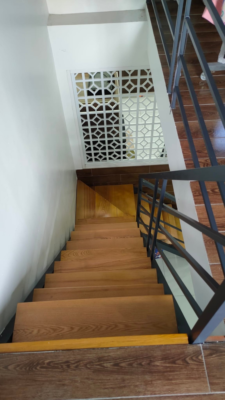 Bán nhà mặt tiền Hiệp Thành, diện tích sử dụng 101m2, chỉ 6 Tỷ 35 sổ chính chủ vuông vức