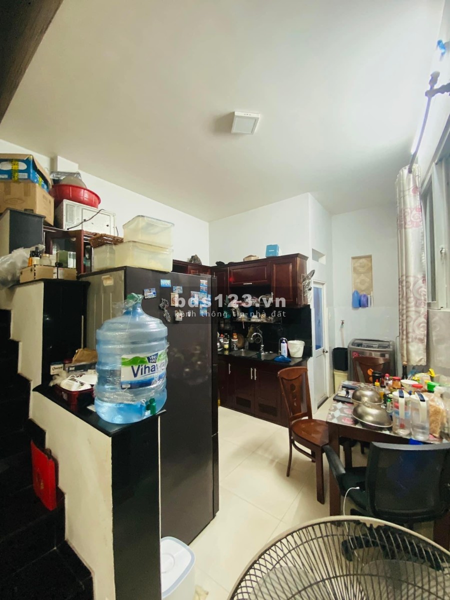 Bán nhà Lê Văn Sỹ Quận 3, giấy phép xây dựng 5 tầng lô góc thoáng mát, giá bán chỉ 6.x tỷ
