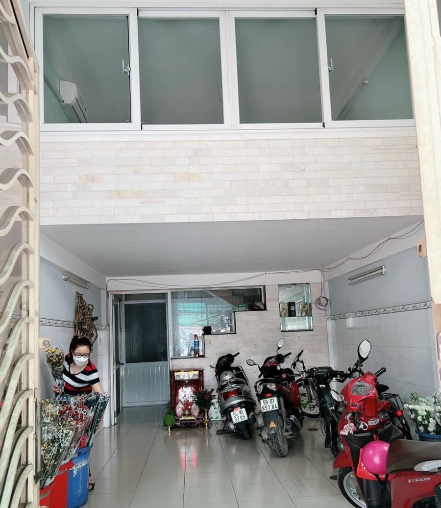 Nhà mặt tiền Lê Văn Thọ, dt 4x17 kinh doanh sầm uất, cho thuê giá 30 triệu/tháng, giá 20 tỷ