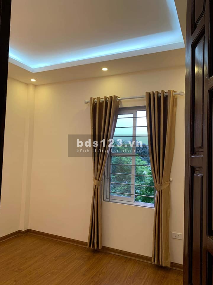 Bán nhà riêng Phạm Tuấn Tài 5 tầng, ô tô tránh, giá bán chỉ 11 tỷ có thương lượng chính chủ