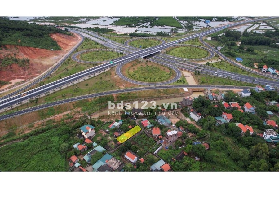 Gia đình tôi cần bán lô đất Cầu Trắng Đại Yên liên hệ 0934351166, giá tốt đầu tư