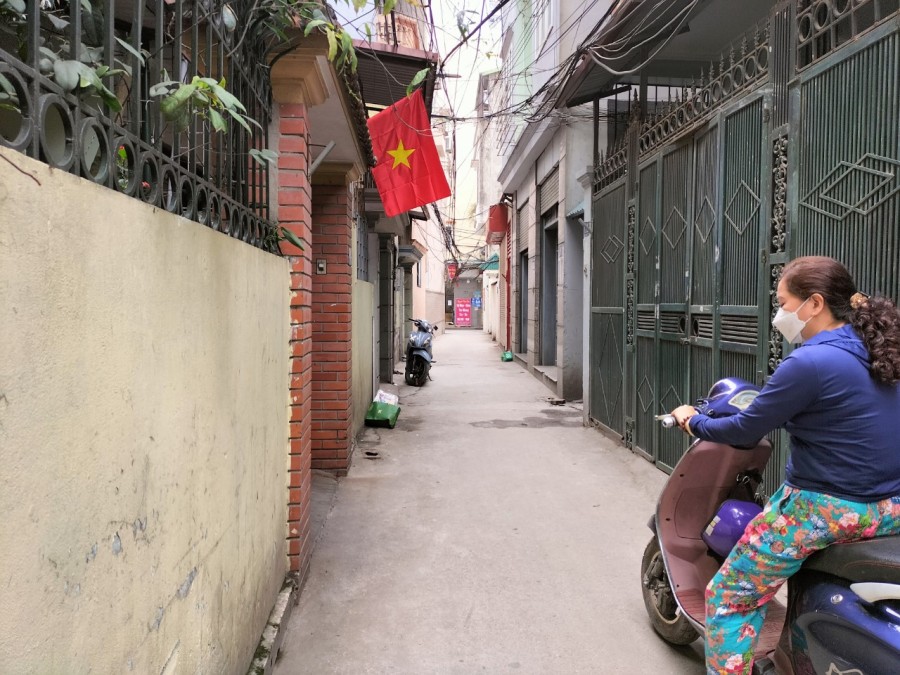Bán Nhà Tây Hồ dt 135m2 dương tránh ô tô giá bán chỉ 14.2 tỷ, liên hệ 0988492908