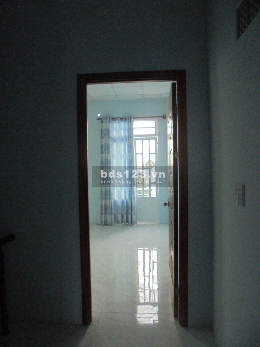 Nhà mới ngay tập đoàn 4 chỉ 4,xxx triệu, diện tích 90m2, khu dân cư đông đúc, giá tốt đầu tư