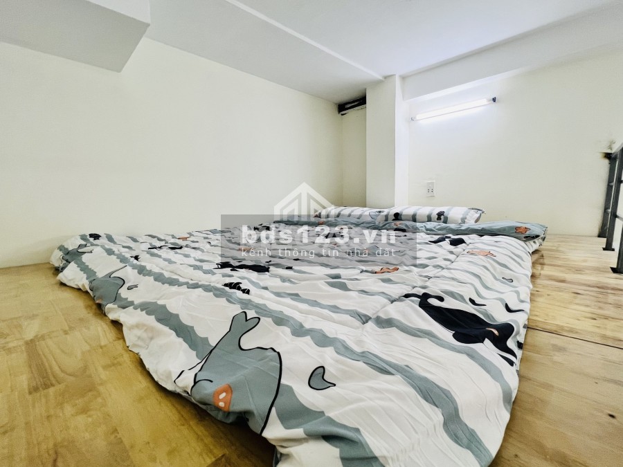 Căn hộ sân bay có gác rộng 30m2 sẵn nội thất CV Hoàng Văn Thụ, BV Tâm Anh giáp Phú Nhuận, Gò Vấp