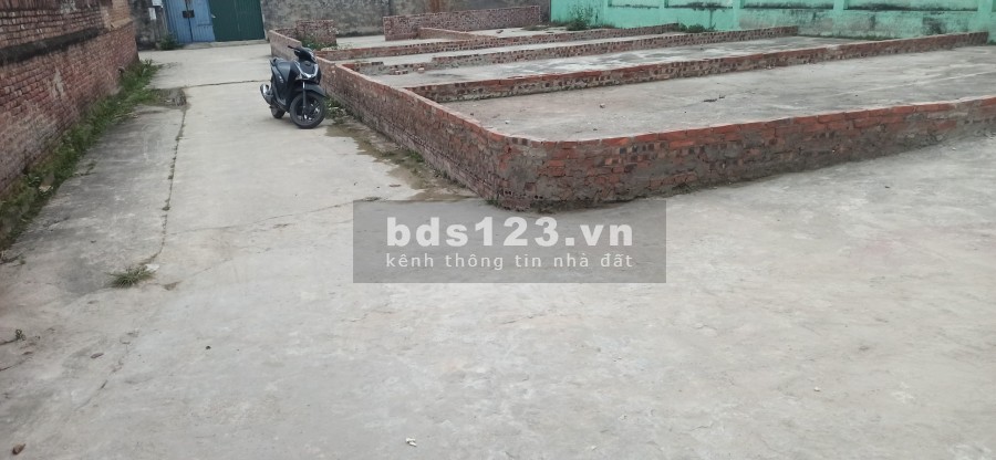 Chính chủ bán 2 lô đất vị trí đắc địa giá nhỉnh 700tr, đường thông 6m tại Bắc Thượng- Quang Tiến