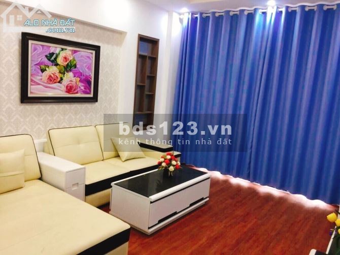 Bán nhà cực hiếm 6 tỷ hơn nhà đẹp ngay trung tâm Quận Hà Đông, 3 ô tô vỉa hè, khu dân cư
