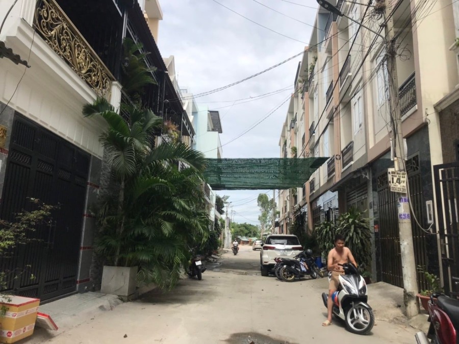 Bán nhà hẻm 7m Nguyễn Ảnh Thủ, diện tích sử dụng 4*11,7 giá bán chỉ 5 tỷ 3, công chứng ngay