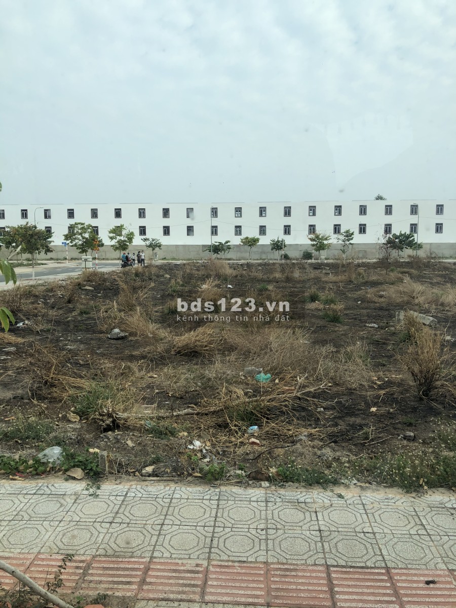 Đất nền giá rẻ sổ hồng riêng, full thổ cư giá bán 1.2 tỷ, diện tích sử dụng 100m2