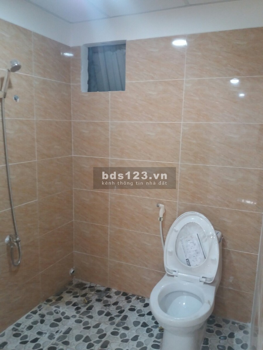Cho thuê nhà nguyên căn Bình Thạnh giá tốt nhất thị trường, khu dân cư đông đúc