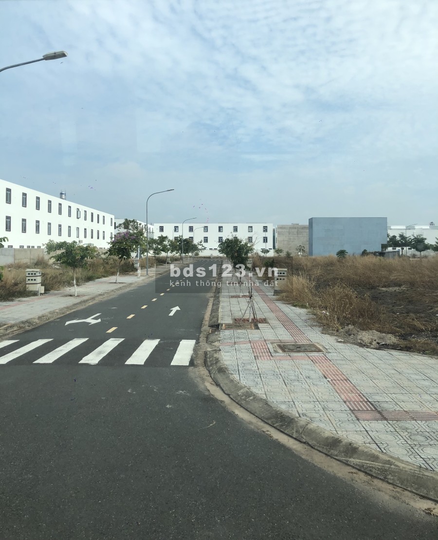 Đất nền giá rẻ sổ hồng riêng, full thổ cư giá bán 1.2 tỷ, diện tích sử dụng 100m2