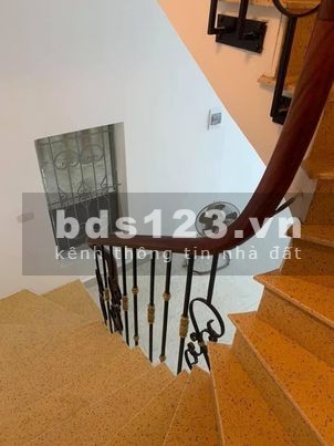 Bán Nhà Nguyễn Văn Cừ 5 tầng mặt tiền 5m, 2 xe tải tránh kinh doanh đỉnh full nội thất