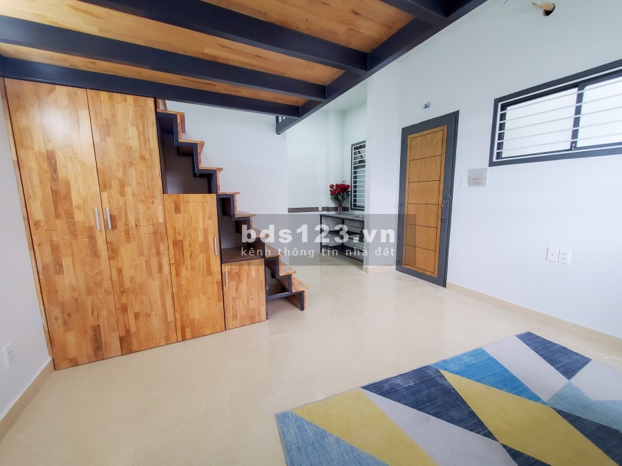 Cho thuê phong chính chủ có máy lạnh đường Lê Trọng Tấn, có gác rộng, giá 2.8 triệu, máy lạnh